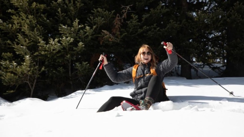 snowshoes womens - trying to walk backward in free rotation bindings proved difficult...