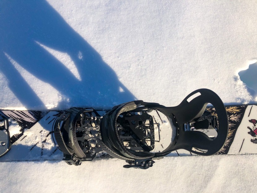 spark r&amp;d blaze tr - the leather-based straps are nicely padded to prevent discomfort...