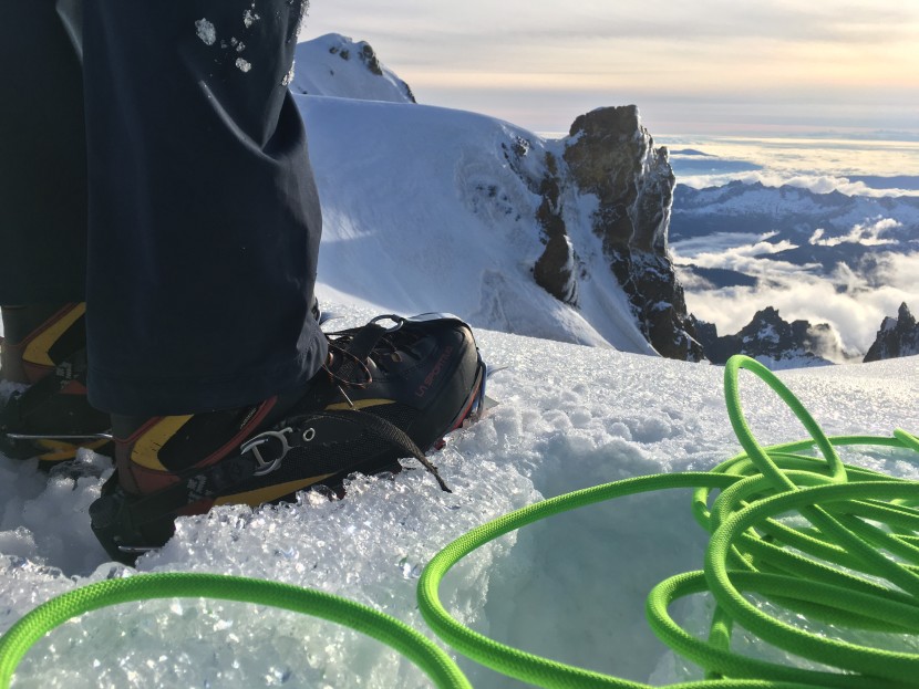 la sportiva trango tower extreme gtx - the low weight and hike-ability of this boot made it a favorite for...