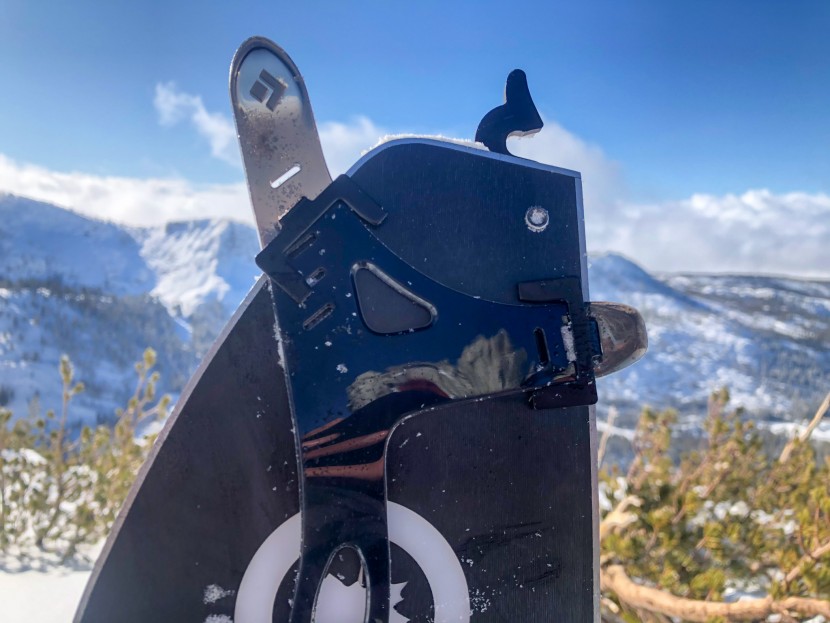 black diamond glidelite splitboard mix sts - the sts system brings additional security - less a camming tail clip.