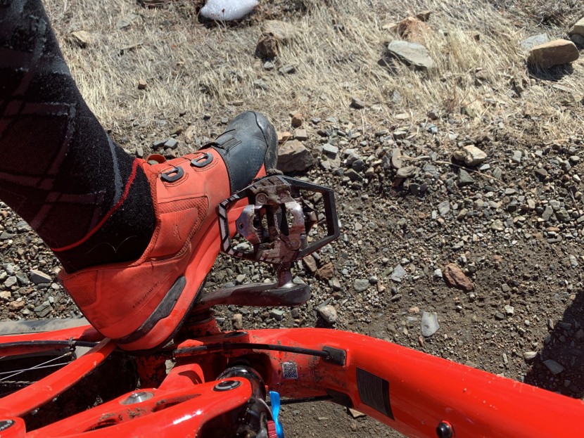 shimano pd-m8120 xt spd - the new xt pedals are fine trail companions.