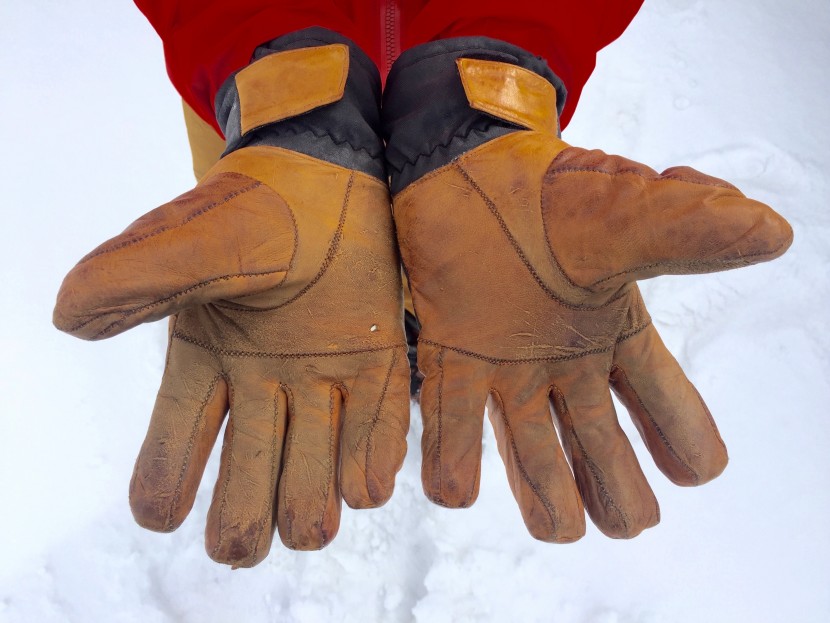 after relatively gentle use, the legend already showed signs of wear...