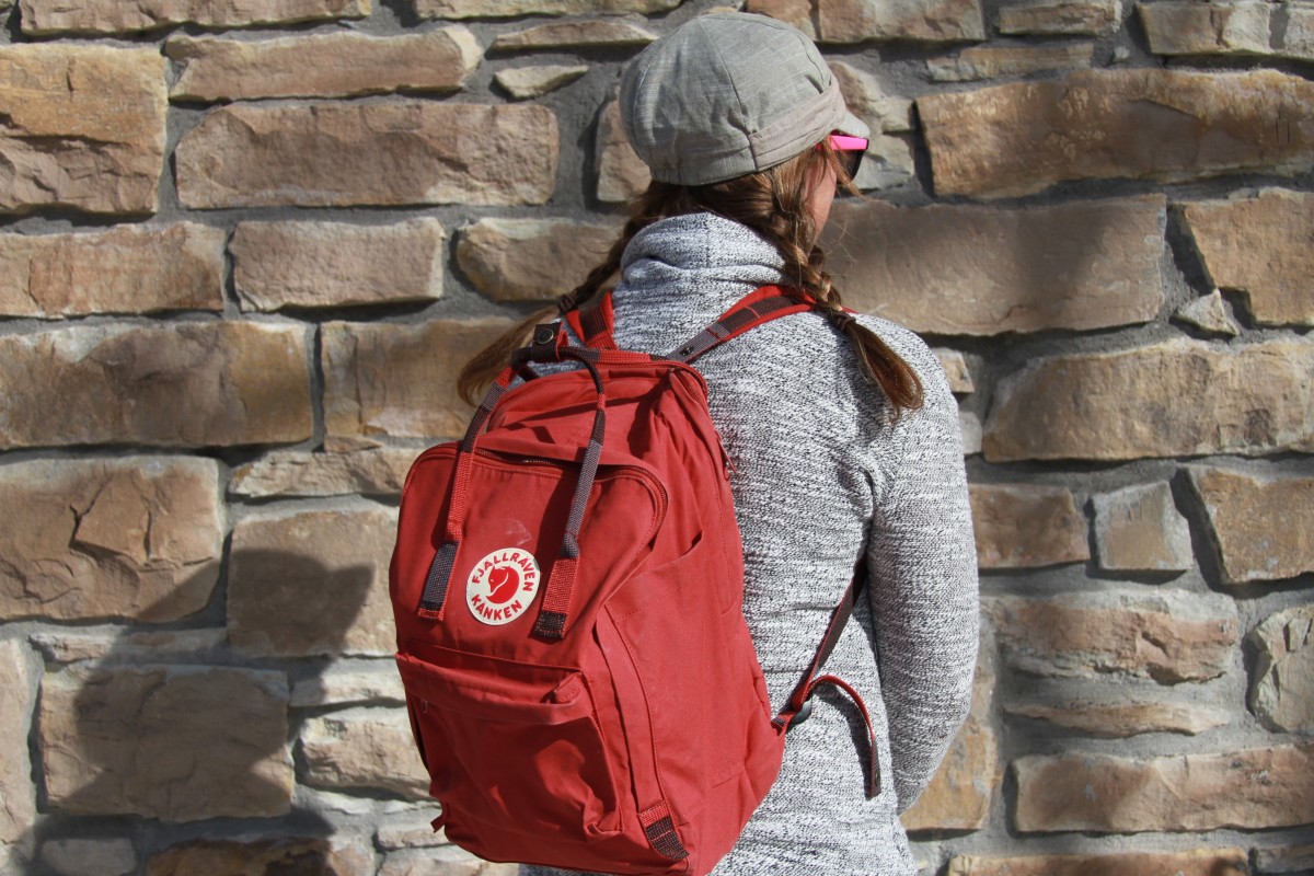 Fjallraven Kanken 15" Review (Cute colors and quite stylish. Not the bag we'd bring to a formal affair, but it's at home on campus, at school, or...)
