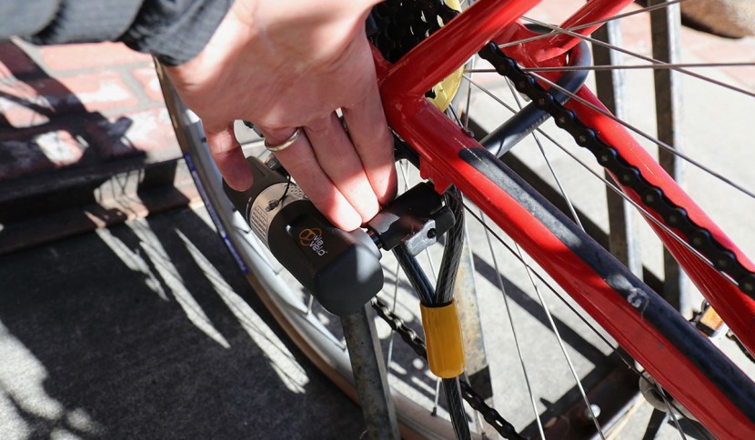 via velo u lock with cable - as you can see, there's not a lot of extra room there, and we have...