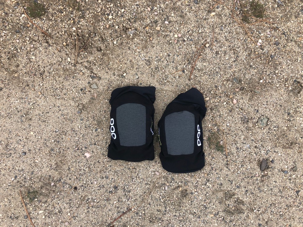 poc joint vpd system - the plush and comfortable poc knee pads.
