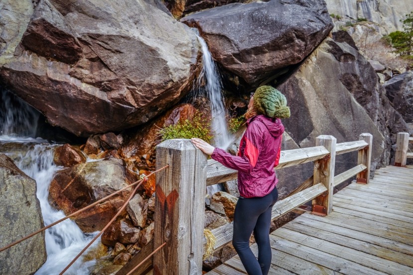 ortovox merino windbreaker for women - we're pretty big fans of the athletic-chic look and comfortable fit...