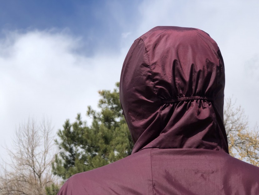 ortovox merino windbreaker for women - though the hood lacks any adjustability, a simple elastic band...