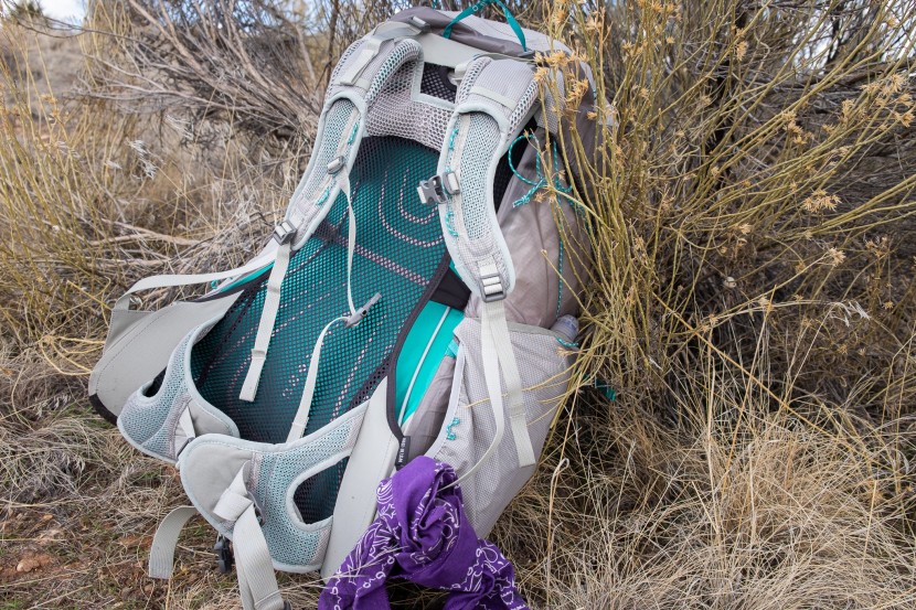 osprey lumina 60 - both the hip belt and the shoulder straps are sewn in place and have...