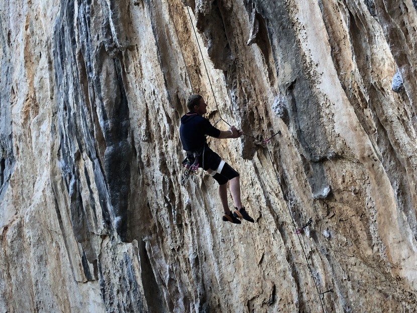 black diamond hotforge hybrid - on a steep route, pulling back in to the bolts that need to be...