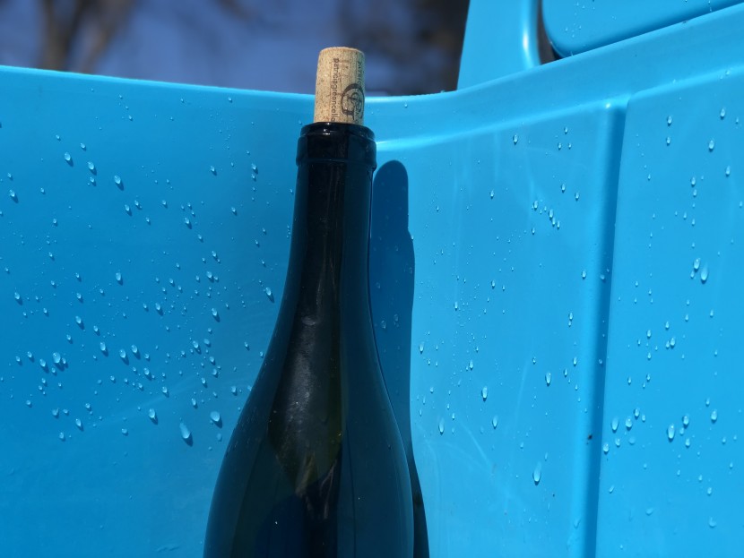 arctic zone titan deep freeze 55qt - though the body of the cooler isn't quite tall enough for this open...