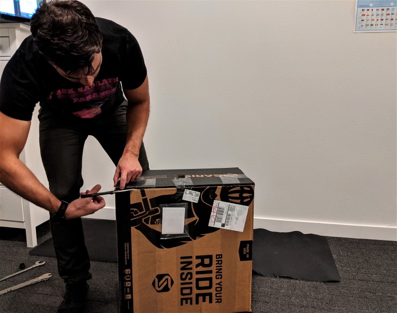 saris h3 direct drive - the saris h3 setup starts with unboxing.