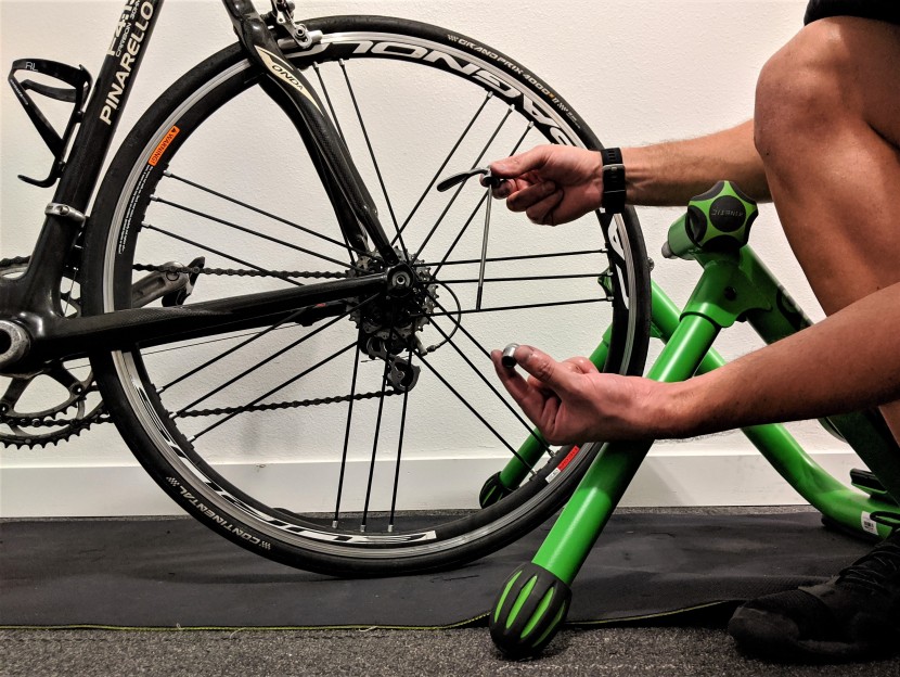 make sure you're using a skewer that will fit into the control's cups.