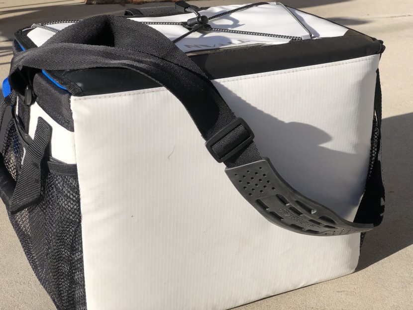 arctic zone titan deep freeze zipperless - the rubber "padding" on the strap of the titan zipperless is not...