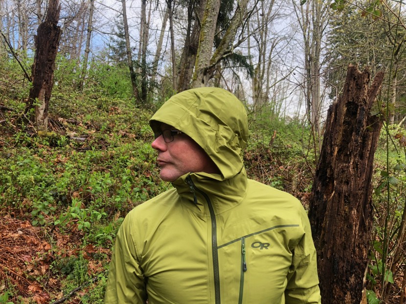 outdoor research interstellar - one of our favorite hood designs; when ciniched, it maintained...