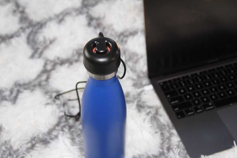 crazycap 17oz - easily recharge from any usb outlet. it takes only a couple of hours.