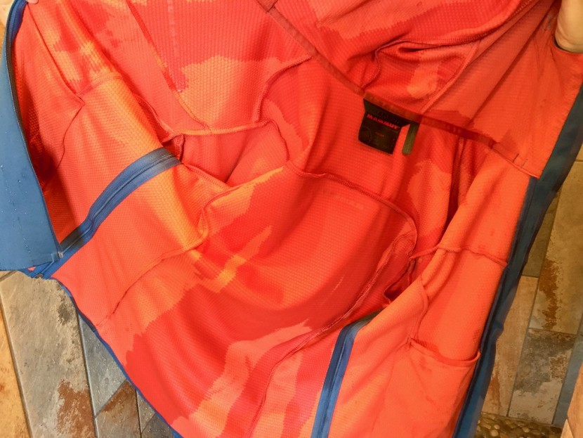 mammut ultimate v for women - in the shower test, the ultimate v was soaked on the inside by the...