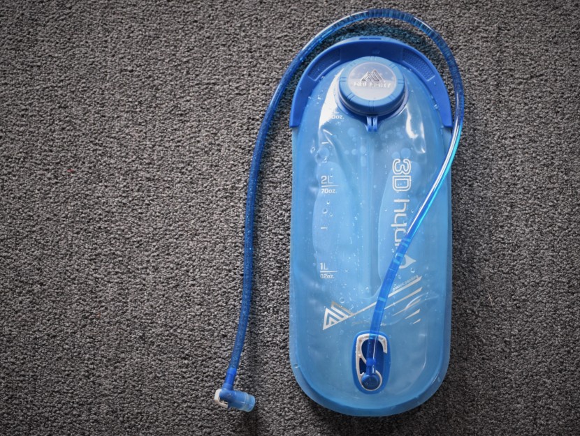 gregory endo 15l - the 3d-hydro reservoir is not as easy to clean as fold-open styles...