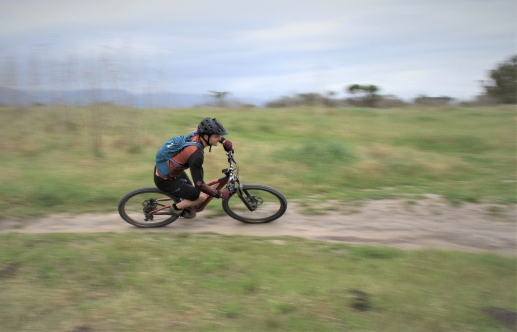 thule vital 6l - the vital 6 makes a great option for high-performance adventures.