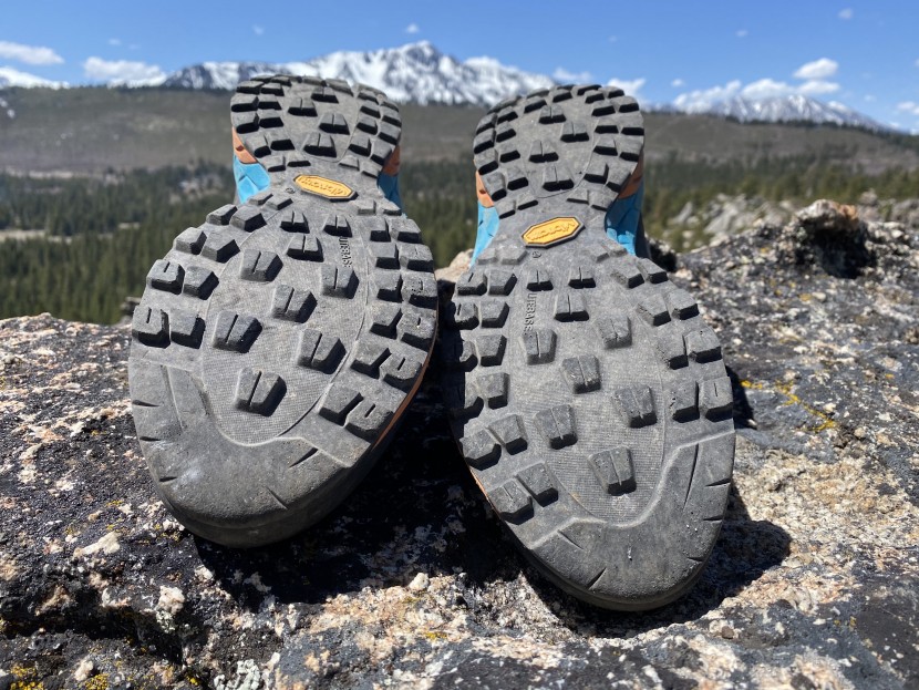 scarpa mescalito - the outsole features a smaller "climbing zone" under the toes...