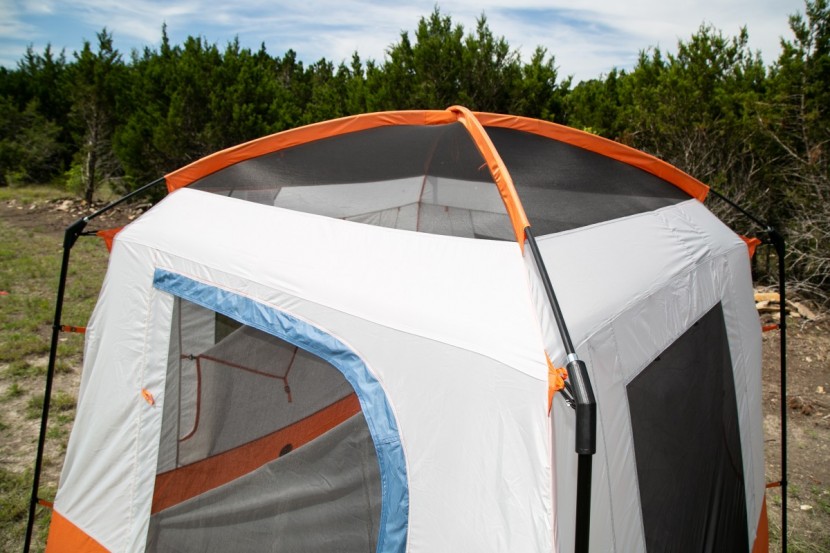 eureka copper canyon lx 4 - the tall mesh ceiling of the copper canyon.