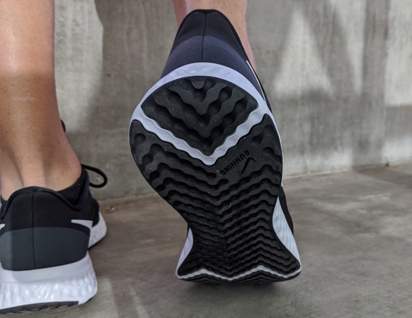 nike revolution 5 ext men's running shoe