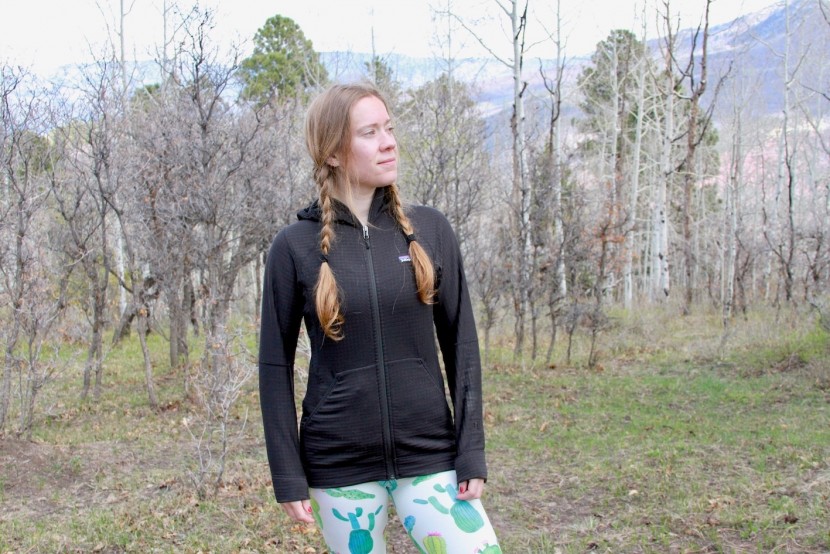 patagonia r1 full zip hoody for women - the patagonia r1 full zip hoody offers a long fit, excellent...