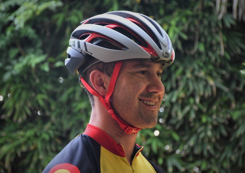 the z20 has a sleek and stylish design with a flowing profile and...