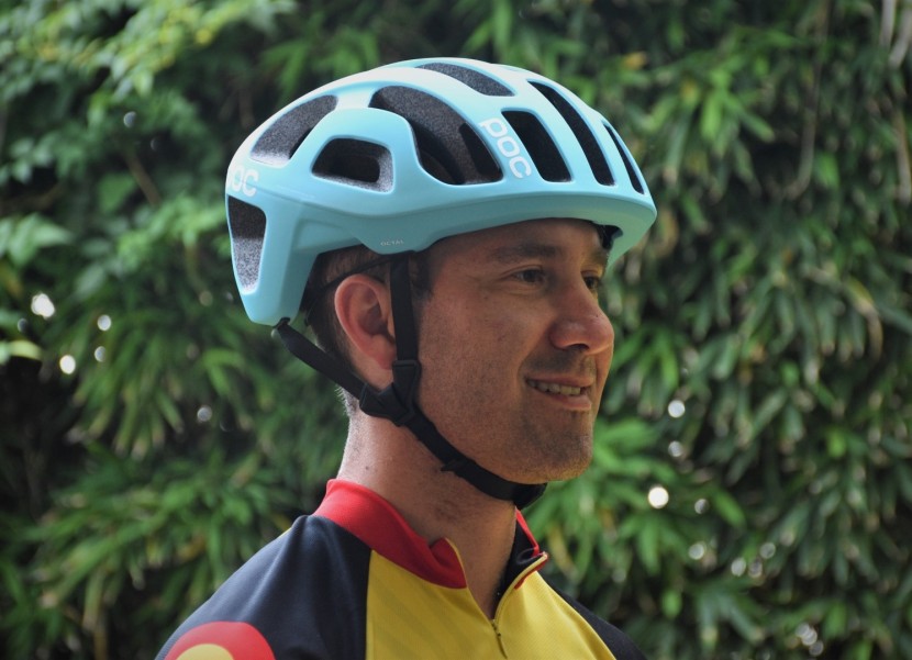 by foregoing a mips liner, the poc octal shaves of 20 or 30 grams...