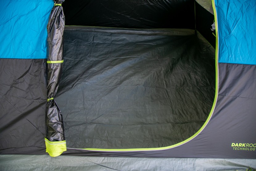 coleman dark room sundome 6 - peeking inside the front door of the sundome.