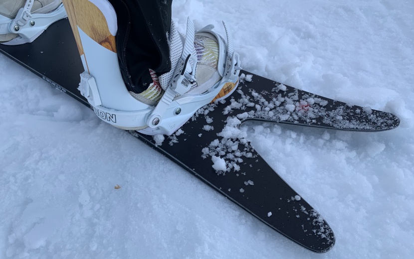 weston japow - the swallowtail helps lift the nose of the board and maintain the...