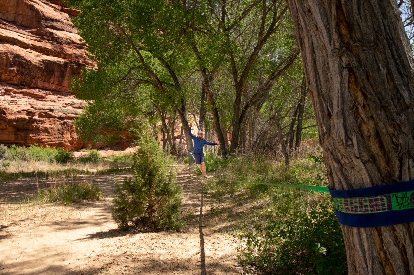 slackline industries aggro line - testing the aggro line in southern utah.