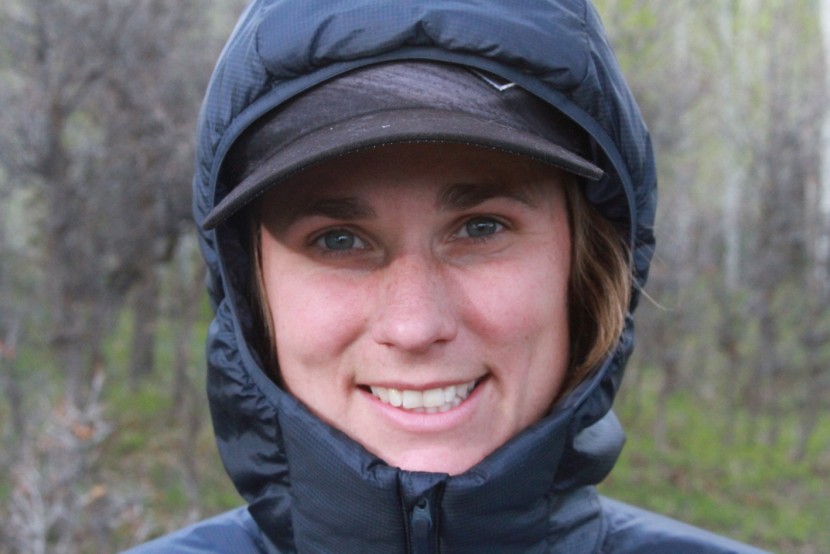 insulated jacket womens - a look at the elasticized hood without a helmet. it's comfortable...