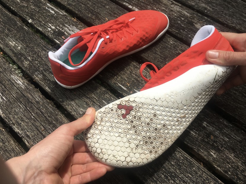 the sole of the stealth iii twisted nicely, the supple 3 mm sole...