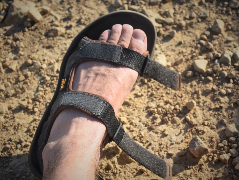 teva katavi 2 - the velcro straps are easy to adjust but don't provide the...