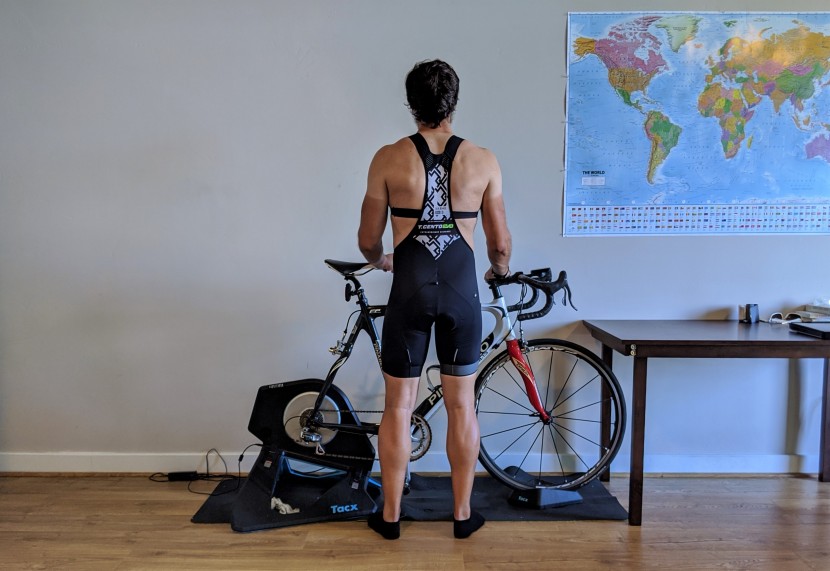 assos cento evo bib - you have quite a bit of open space to improve heat loss.