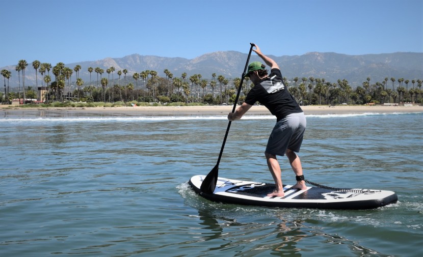 roc 10' explorer - this model glides well in flat water but can get tossed around a...