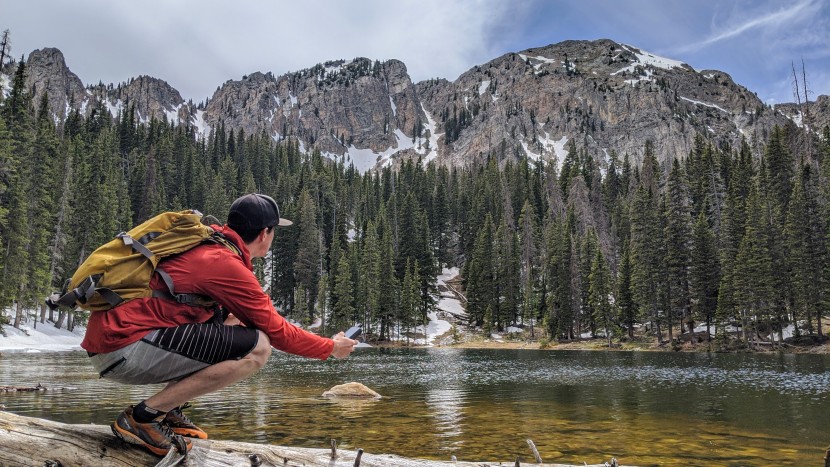 garmin gpsmap 66st - found that perfect alpine lake? you can not only mark the waypoint...