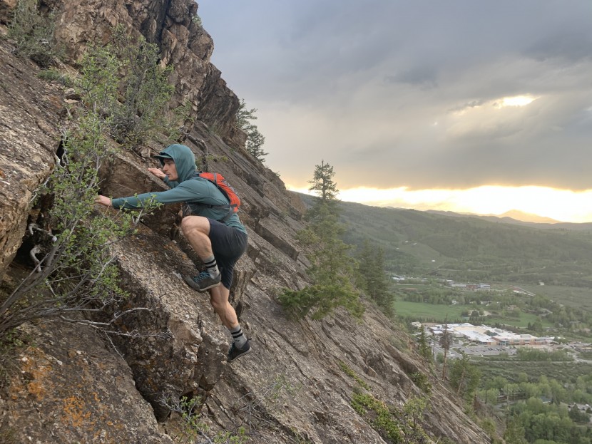vibrelli 2l hydration backpack - an evening bike ride to scramble? this pack is an adequate adventure...