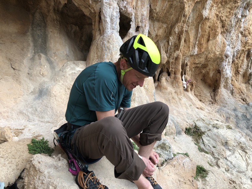 climbing helmet - the salathe is a lightweight, epp foam helmet with a large plastic...