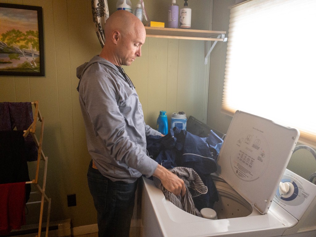 pajamas mens - how you'll wash your pajamas matters. it's ideal when they fit right...