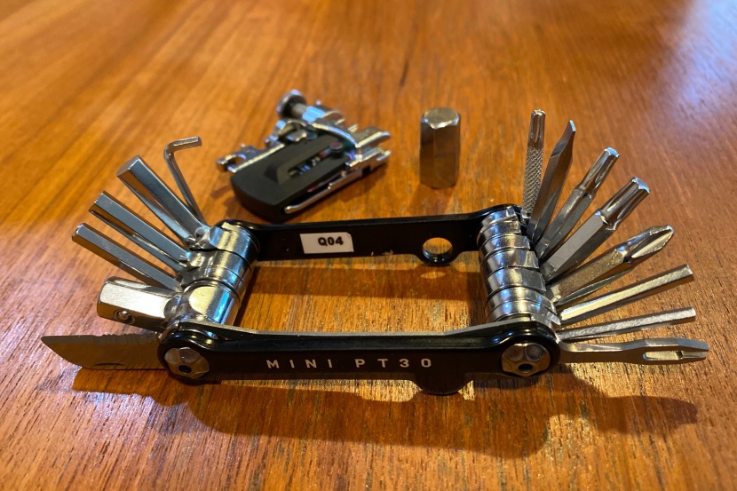 topeak mini pt30 - its got pretty much every tool you'll ever need, and probably a few...