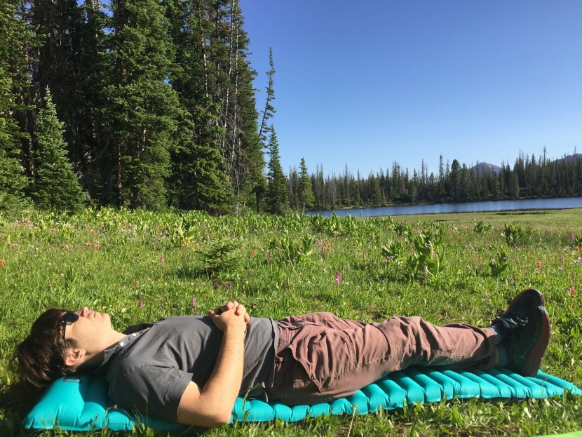 nemo astro insulated - the ultra thick horizontal rails, integrated pillow, and ample...