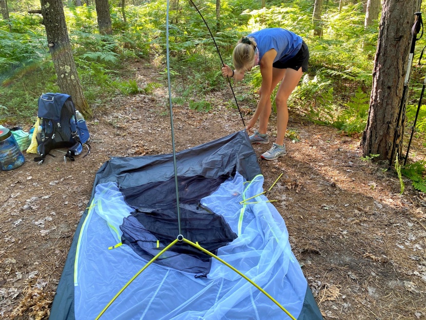 nemo firefly - color-coded poles (green at the foot, grey everywhere else) make it...