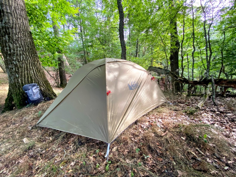 rei co-op passage 3 - this tent is roomy enough for three people whether they are on a...