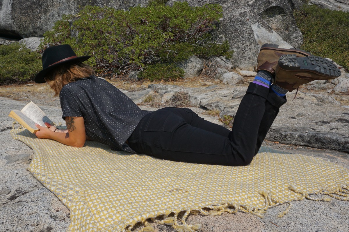 Best Budget Pants For Women Review (Pants were tested in many situations to determine their pros and cons.)