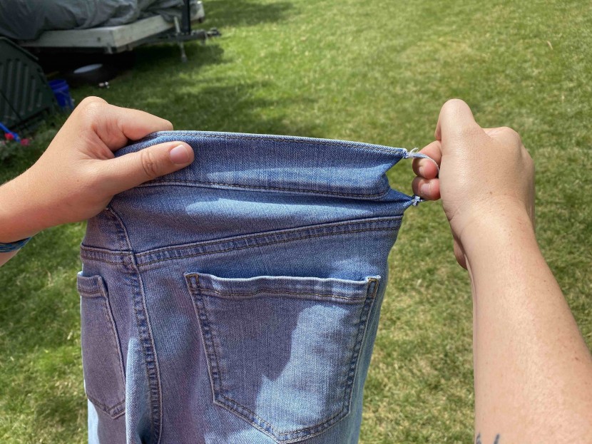 jeans womens - we yanked on belt loops 100 times each to test their durability.