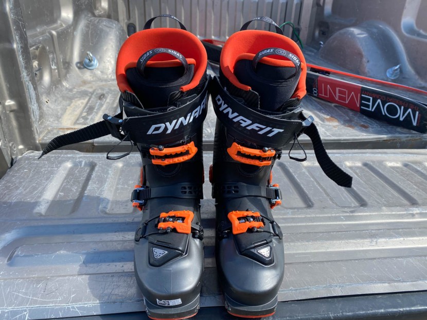 dynafit hoji 130 - a pair of dynafit hoji free boots, cued up for testing.