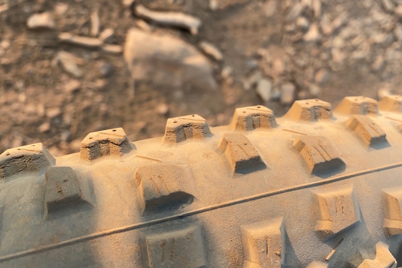 continental der baron projekt protection apex - considering the miles this test tire was put through, their...