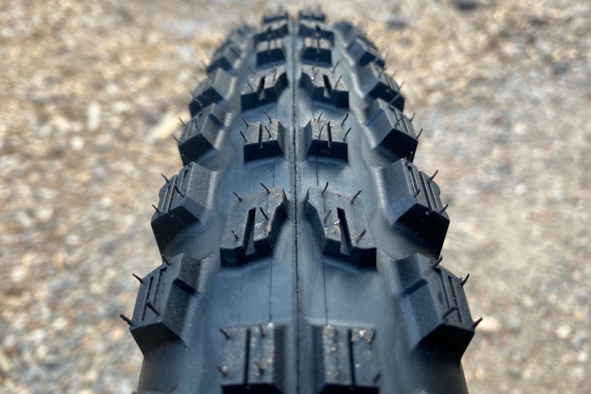 vittoria mazza - we feel the mazza is a solid value, these tires absolutely rip, and...