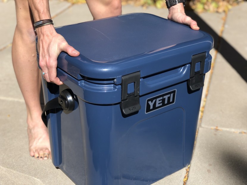 yeti roadie 24 - with dual-step, single-hand latches, the roadie 24 is easy to open...